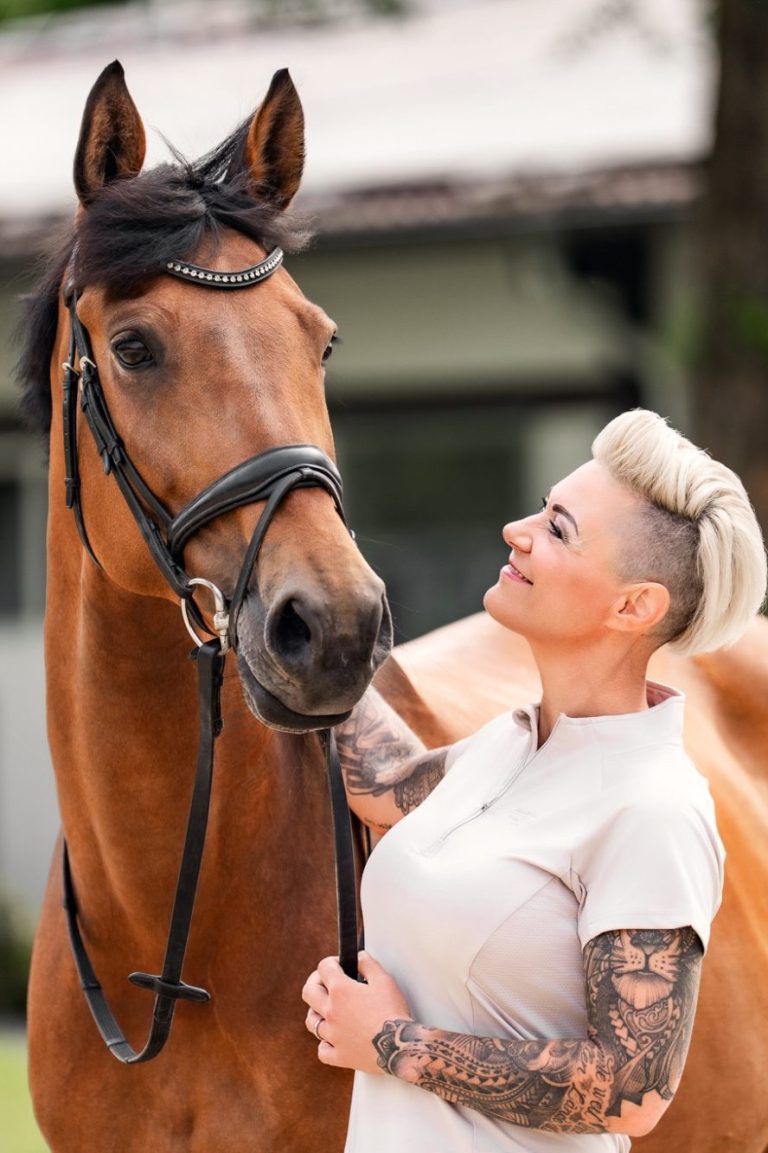 Dreimalvierhufe - Was uns ausmacht